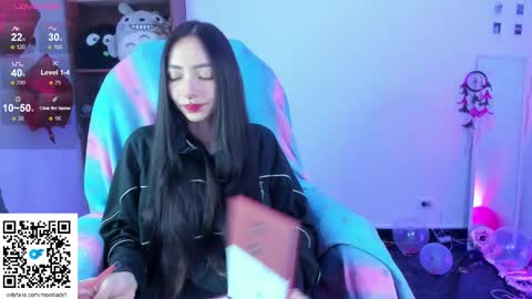 MOON  online show from March 2025 02:46:02 AM