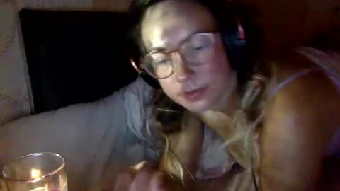 Moonlight Kitty online show from June 2026 12:25:02 AM