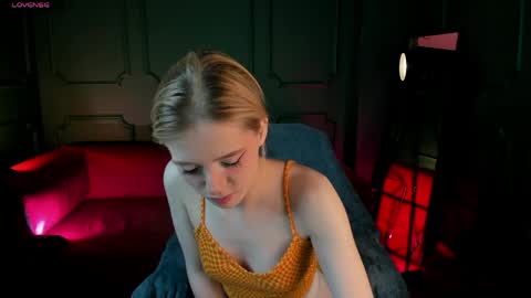 Asuna online show from April 2026 02:11:01 PM