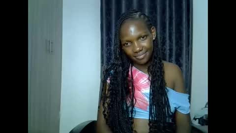 Moonlitdesire0 online show from May 2026 09:13:01 PM