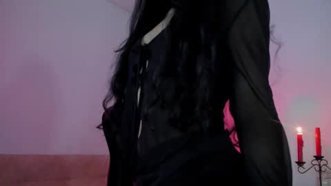 Madison online show from October 2025 05:54:02 AM