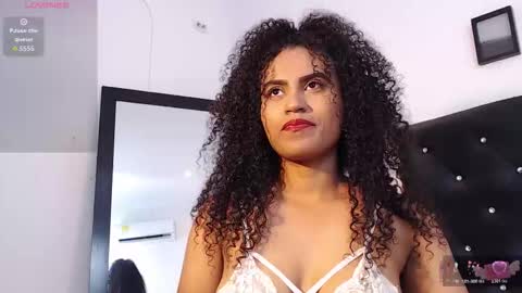 moonshadow_8 online show from December 2025 10:37:02 PM