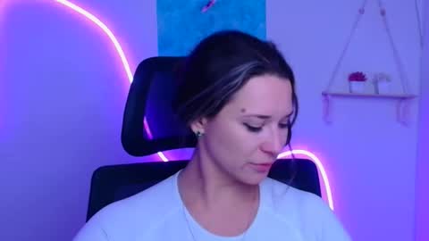 Susanna online show from December 2025 12:12:02 PM