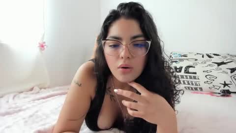 Snapshot of moralesmartinezlaura11 chatting on June 2026 06:34:01 PM Mily sins online show from June 2026 06:34:01 PM