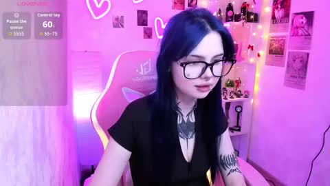 Morana online show from January 2026 02:37:02 AM