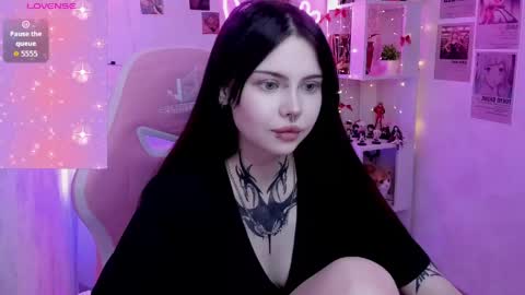 Snapshot of morana_batt chatting on April 2026 02:24:02 AM Morana online show from April 2026 02:24:02 AM