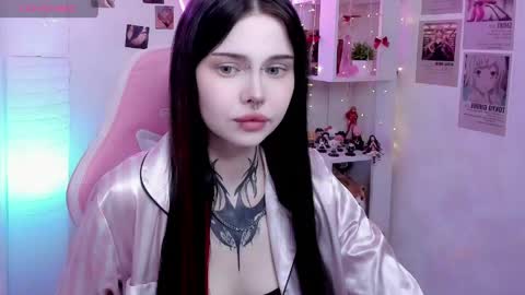 Snapshot of morana_batt chatting on May 2026 01:44:01 AM Morana online show from May 2026 01:44:01 AM