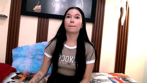 alexia online show from December 2025 07:08:02 PM