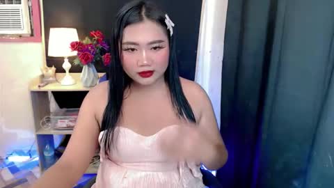 morenagirlxx online show from November 2025 05:00:01 PM
