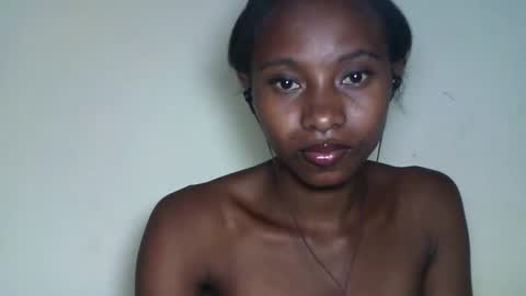 Snapshot of morgane_69 chatting on May 2026 01:50:01 PM morgane_69 online show from May 2026 01:50:01 PM