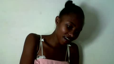 Snapshot of morgane_69 chatting on June 2026 08:11:02 PM morgane_69 online show from June 2026 08:11:02 PM
