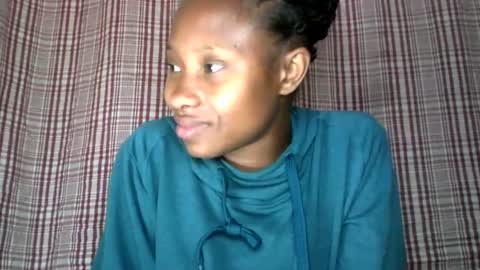 Snapshot of morgane_69 chatting on June 2026 04:13:02 AM morgane_69 online show from June 2026 04:13:02 AM