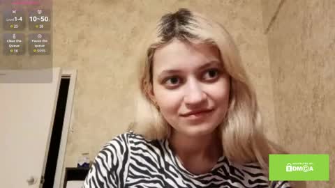 Snapshot of morgankesey chatting on April 2026 06:30:02 PM Eva is here now help me get 50 thumbs up pls online show from April 2026 06:30:02 PM