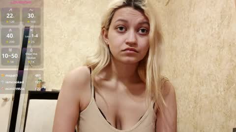 Snapshot of morgankesey chatting on April 2026 06:23:02 PM Eva is here now help me get 50 thumbs up pls online show from April 2026 06:23:02 PM