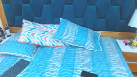 morrigan_luxus online show from November 2025 01:29:02 PM