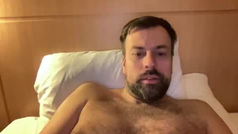 morty87geil online show from February 2026 04:49:02 AM