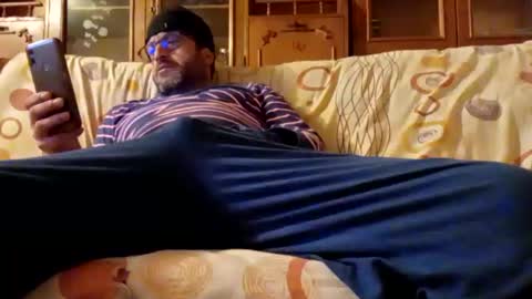 Nomadu online show from January 2025 04:02:02 PM