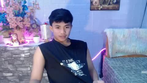 Snapshot of mostwantedtwink chatting on July 2026 03:25:02 PM mostwantedtwink online show from July 2026 03:25:02 PM