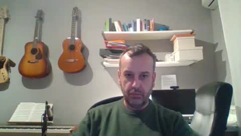 mot_ron79 online show from March 2026 04:46:01 PM