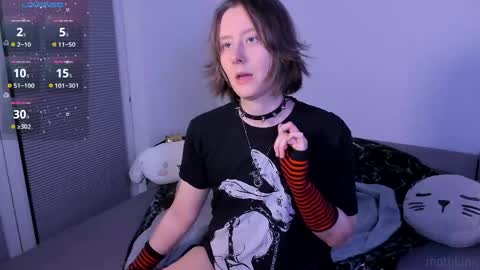 Snapshot of mothkink chatting on May 2026 07:07:02 PM mothkink Moth - online show from May 2026 07:07:02 PM