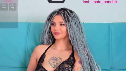Snapshot of moto_ponchik chatting on April 2026 01:41:02 PM Kris online show from April 2026 01:41:02 PM