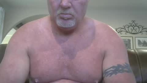 Snapshot of motorguy08 chatting on September 2025 02:53:02 PM motorguy08 online show from September 2025 02:53:02 PM