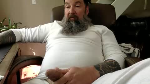 Snapshot of mountainman69696 chatting on May 2026 02:45:02 PM mountainman69696 online show from May 2026 02:45:02 PM