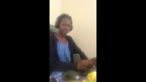 Mouthymiss online show from December 2025 10:21:02 AM