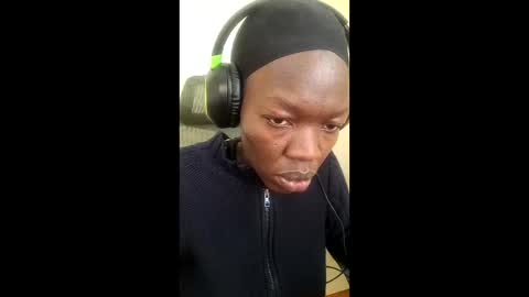 Mouthymiss online show from December 2025 04:52:02 AM