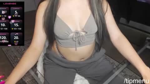 moxieXfoxie online show from April 2026 05:54:01 AM