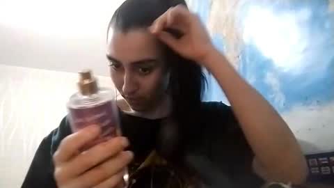 Snapshot of mozellesoomaroo chatting on November 2025 06:52:01 PM Karla online show from November 2025 06:52:01 PM