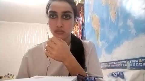 Snapshot of mozellesoomaroo chatting on November 2025 07:38:01 PM Karla online show from November 2025 07:38:01 PM