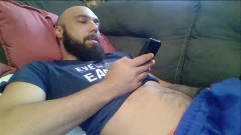 Mr8 online show from April 2026 10:59:01 PM