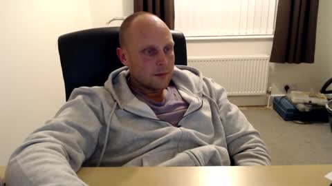 Snapshot of mr_baldy chatting on October 2025 12:08:01 AM Mr Baldy Likes to Chat online show from October 2025 12:08:01 AM
