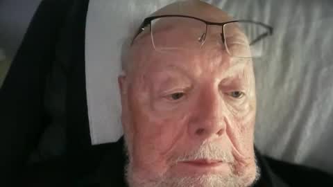 Snapshot of mr_frasier chatting on May 2026 10:33:02 PM Jess online show from May 2026 10:33:02 PM
