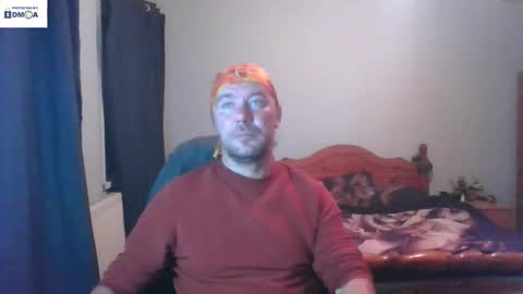mr_i_ online show from October 2025 08:19:01 PM