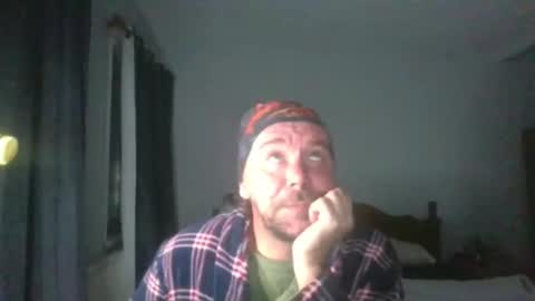 mr_i_ online show from November 2025 11:14:02 PM