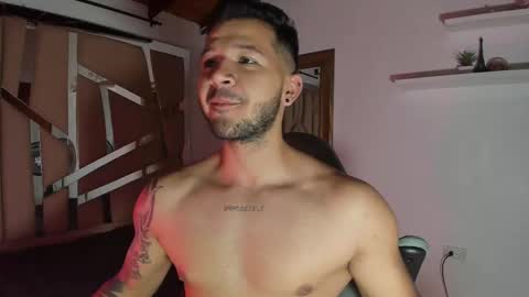 MIKEE online show from March 2025 03:05:02 AM