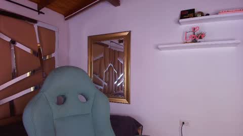 MIKEE online show from September 2025 03:08:02 AM