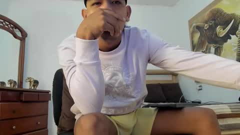 mr_stiven_ online show from March 2026 07:15:01 AM