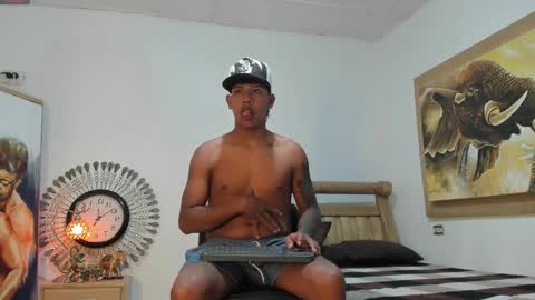 Snapshot of mr_stiven_ chatting on April 2026 03:57:02 AM mr_stiven_ online show from April 2026 03:57:02 AM