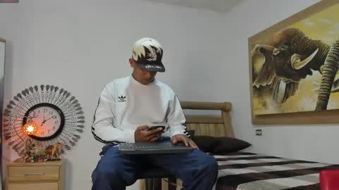 Snapshot of mr_stiven_ chatting on May 2026 03:00:01 AM mr_stiven_ online show from May 2026 03:00:01 AM