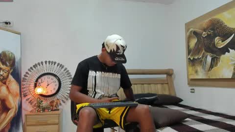 Snapshot of mr_stiven_ chatting on May 2026 05:13:01 AM mr_stiven_ online show from May 2026 05:13:01 AM