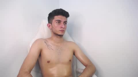 Snapshot of mr_williseo chatting on February 2025 11:38:02 PM williseo online show from February 2025 11:38:02 PM