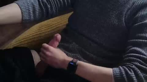 A. online show from December 2025 03:09:02 PM