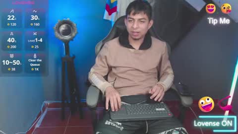 Snapshot of mralpha_latino chatting on June 2026 07:28:01 AM Alpha LATINO online show from June 2026 07:28:01 AM