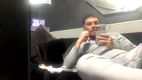 Snapshot of mrb30 chatting on March 2026 09:17:01 PM mrb30 online show from March 2026 09:17:01 PM