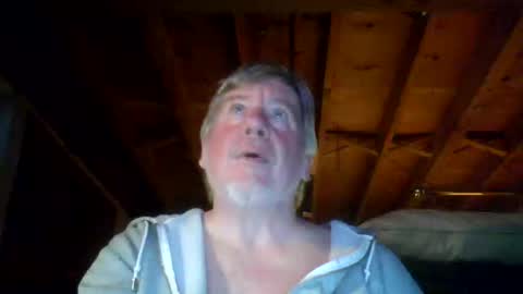 mrblade666 online show from December 2025 11:43:01 PM