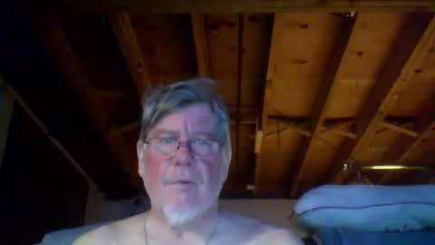 mrblade666 online show from April 2026 11:48:01 PM