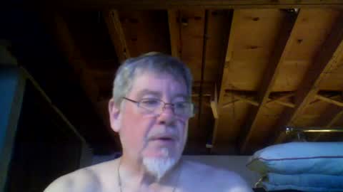 Snapshot of mrblade666 chatting on June 2026 10:29:01 PM mrblade666 online show from June 2026 10:29:01 PM